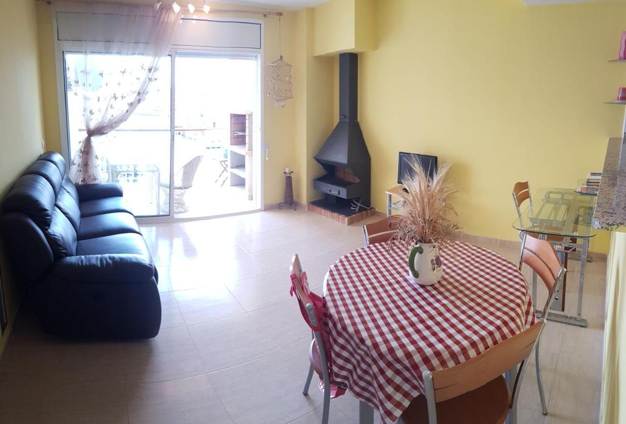 Magnifico Apartamento Junto Al Canal Principal. エンプリアブラバ エクステリア 写真