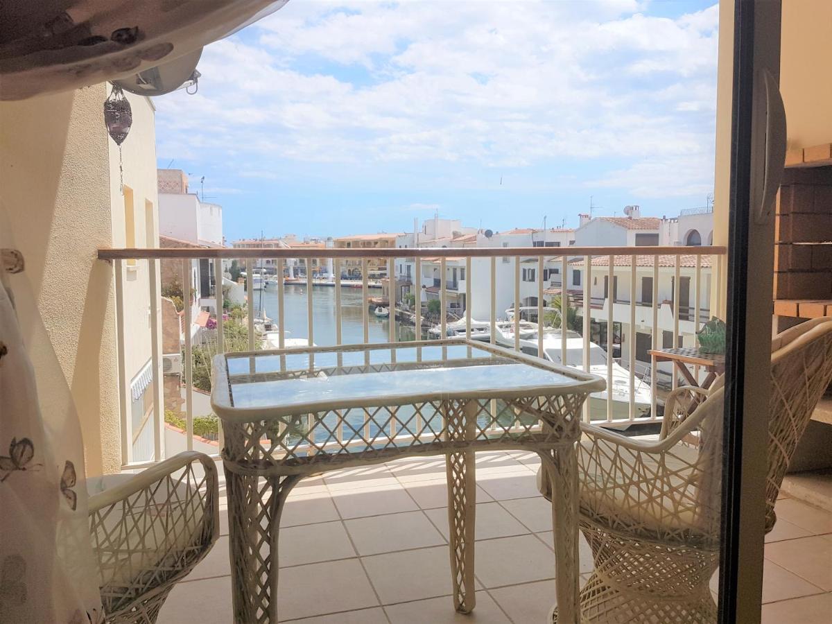 Magnifico Apartamento Junto Al Canal Principal. エンプリアブラバ エクステリア 写真